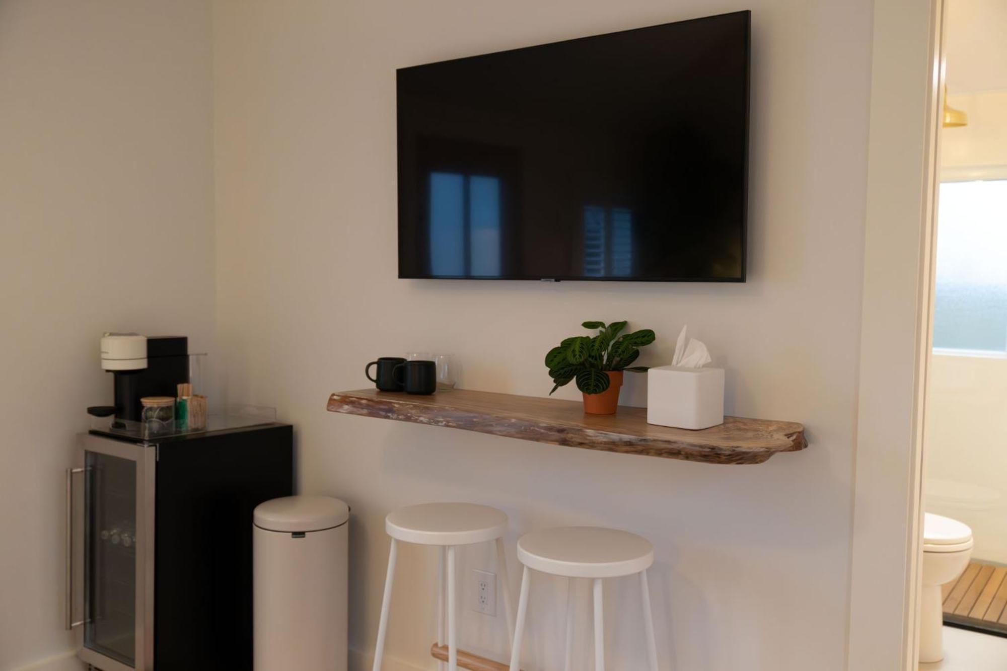 Sisu, A Boutique Motel 플리머스 외부 사진